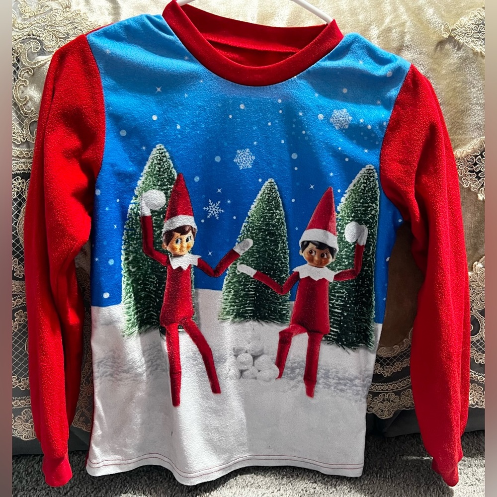 $2~ELF ON THE SHELF PJ TOP~BOYS SIZE M~$2 WITH ANY $10 ORDER OR MORE